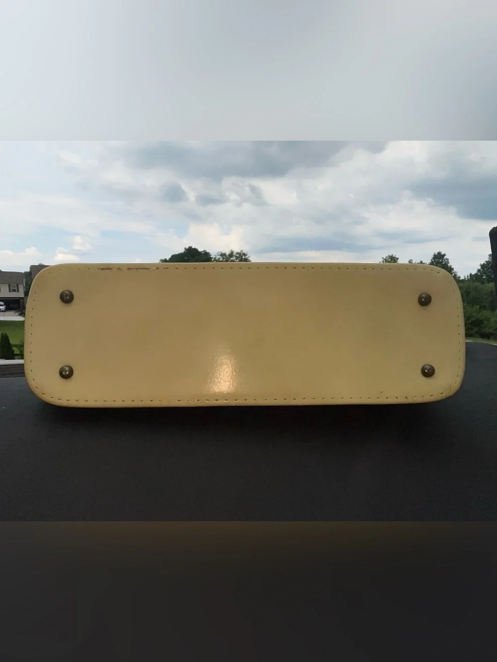 Vintage 50’s 60’s cream colored handbag
